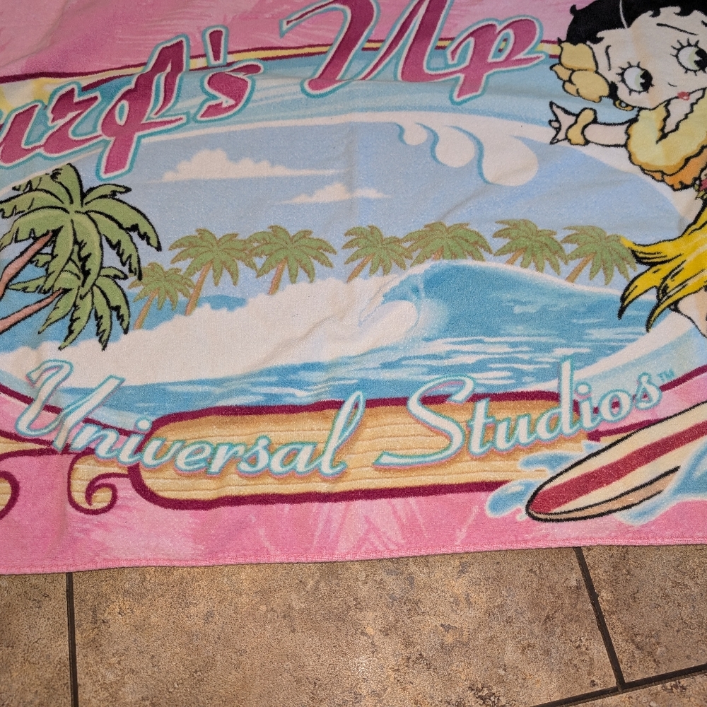 Betty Boop Beach Towel Vintage 2004 - Picture 2 of 6